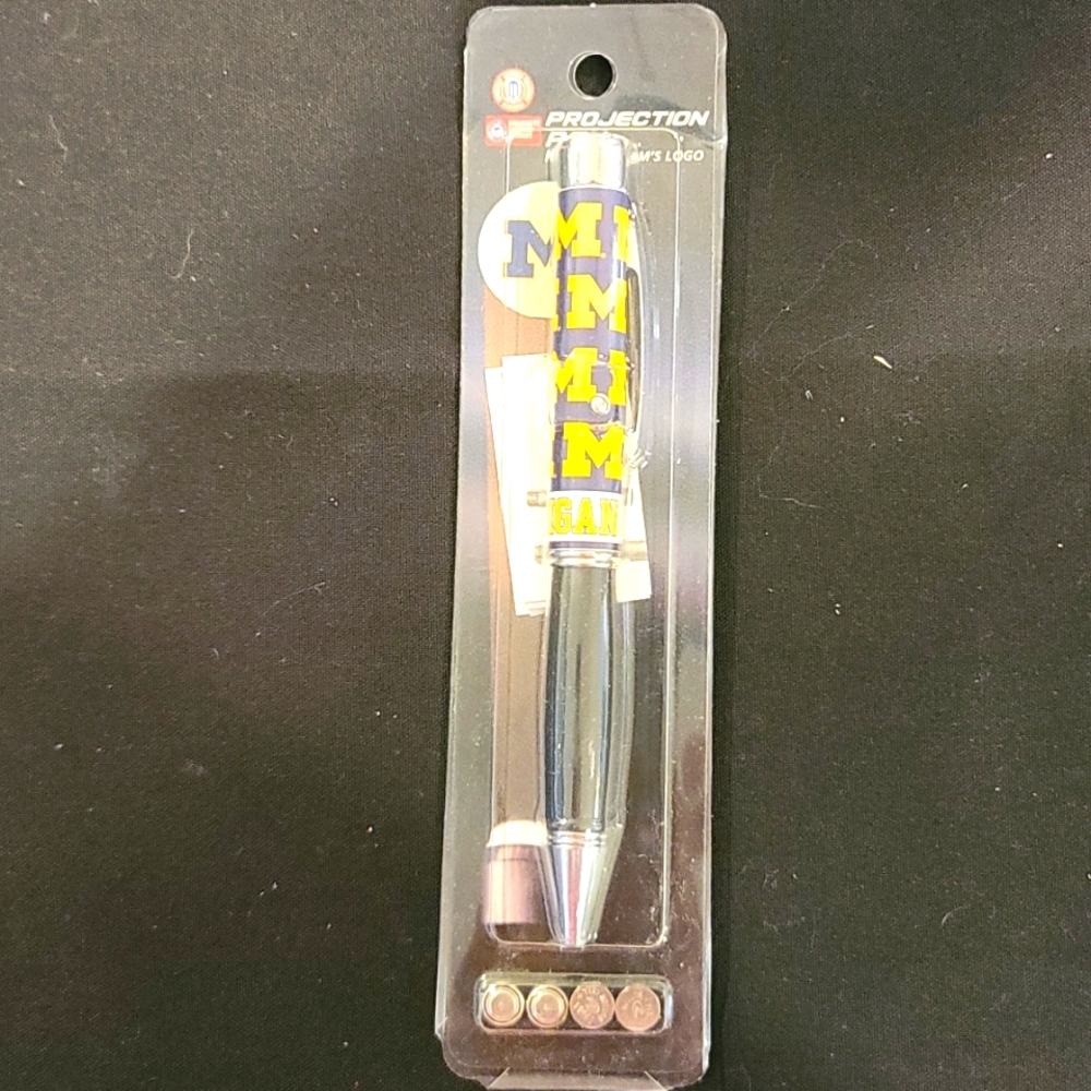 Projection Pen - projects Michigan State logo